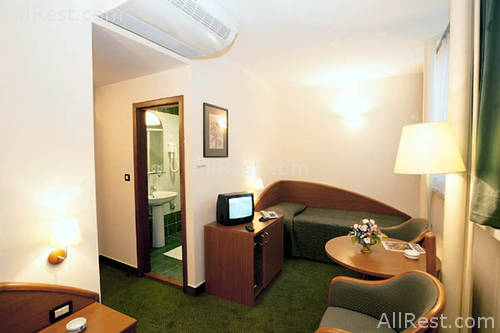 Central Hotel 4